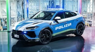 Lamborghini Urus will enter service with the Italian police in 2024 (11 photos)