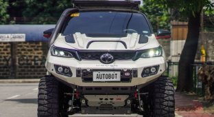 Filipino masters prepared Toyota Fortuner for extreme off-road (12 photos)