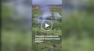 Пилот украинского вертолета атакует оккупантов