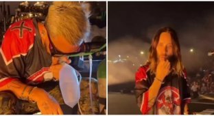 First aid kit, sleep and rock and roll: rockers from 30 Seconds To Mars carry an oxygen bag and honey to concerts (3 photos + 1 video)