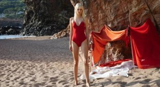 How Jantzen Swimwear Revolutionized Beach Fashion (13 Photos)