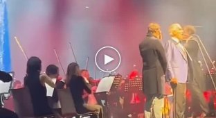 Справжні легенди: Андреа Бочеллі заспівав для Роджера Федерера