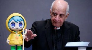 The Vatican Has an Official Anime Mascot (2 photos + video)
