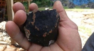 В небе над Кубой взорвался метеорит (10 фото + 1 видео)