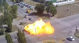 Взрыв газа в маршрутке при ДТП (5 фото + 1 видео)