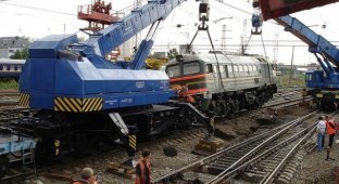Поезда и аварии (37 фотографий)
