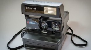 Polaroid вернулся (2 фото)