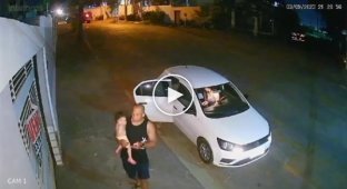 In Brazil, a policeman shot several times at a dog running towards him
