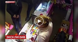 В Санкт-Петербурге ограбили секс-шоп