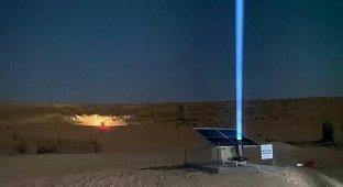 Копаем вниз, светим вверх: зачем в Аравийской пустыне нужны световые столбы (6 фото)