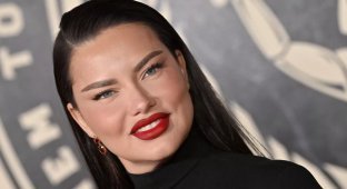 “This is the face of a tired mother”: Adriana Lima responded to criticism (7 photos + 1 video)