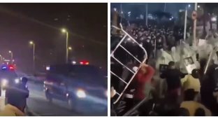 Riot broke out at China's largest iPhone factory due to covid restrictions (2 photos + 5 videos)