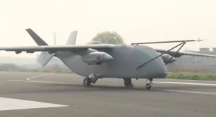 The World's Heaviest Cargo Drone (1 photo + 1 video)