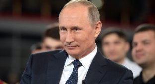В Интернете продается визитка Путина (2 фото)