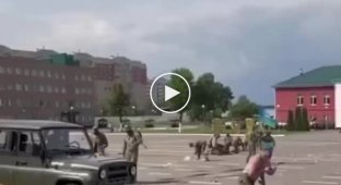 Celebration of the Day of the Airborne Troops of the Belarusian Army is in full swing