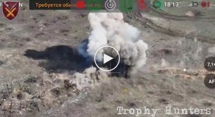 Український літаючий дрон знищив російський наземний дрон