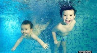 Детишки под водой (53 фотографии)