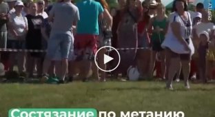 В России обрел популярность новый вид спорта — метание коровьего дерьма