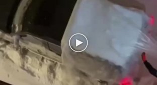 Эффективный способ уборки снега с машины