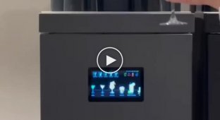 Mixo Two Cocktail Machine – непоганий кулер, який потрібен у кожному офісі