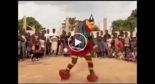 Танцювальна пауза африканською