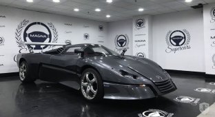 Sbarro Espace GT1: в Испании на продажу выставили уникальный суперкар (16 фото)