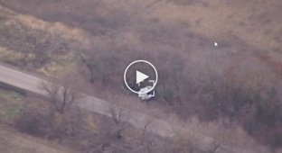 HIMARS MLRS strike on a Russian crew of a ZALA reconnaissance UAV on the left bank of the Kherson region