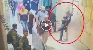 Женщина с ножом напала на полицейского в Иерусалиме