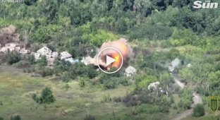 A selection of videos of damaged Russian equipment in Ukraine. Issue 28