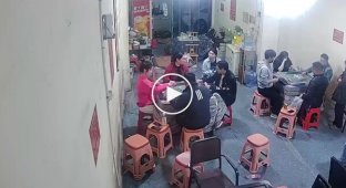 На любительнице настольных игр вспыхнула одежда