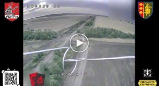 Дронари 65-й ОМБр разрушают логистику оккупантов, уничтожая транспорт врага в тылу
