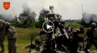 Більшовик Мста-Б та Урал з боєзапасом знищені артилерією