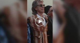 The Rolling Stones анонсировали новый альбом Foreign Tongues и представили сингл In The Stars