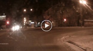 Молодые люди спасли девушку от обморожения. Екатеринбург