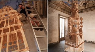 Итальянец делает гигантские фигуры из деревянных блоков (20 фото)