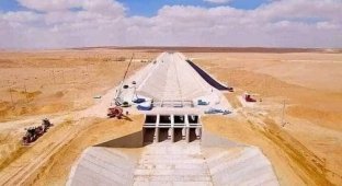 Construction of the longest artificial river in the world has begun in Egypt (2 photos + 1 video)