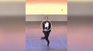 Active foot dance