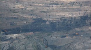How is coal mined? The world's largest coal mine (23 photos)