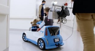 Honda has developed an electric car to make little hospital patients happier (5 photos + 1 video)