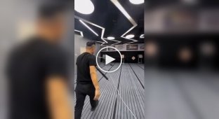 Multi-shot compound bow