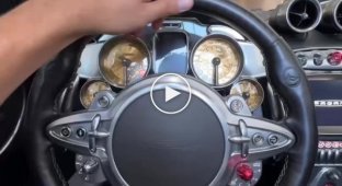 What a car sounds like under 4 million dollars - Pagani Huayra Roadster
