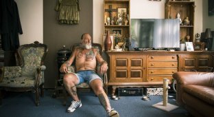 Татуированные старички и старушки в фотопроекте "Возраст тату: никогда не поздно" (11 фото + 3 видео)