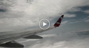 Взрыв двигателя самолета в Бразилии попал на видео