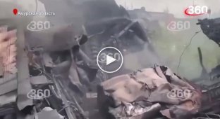 Появились первые кадры с места лобового столкновения двух грузовых поездов в Амурской области