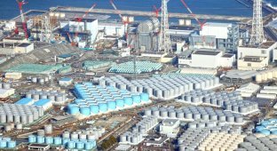 Japan will soon start discharging water from the Fukushima-1 nuclear power plant (3 photos)