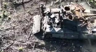 The 30th mechanized brigade near Bakhmut met the Russians with bread and grenades