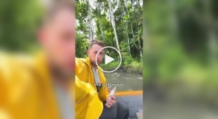 Блогер намагався налагодити контакт із ізольованим племенем у Папуа за допомогою солі