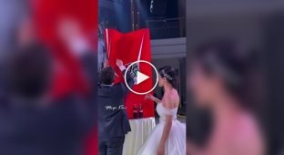 Пара заказала вертел шаурмы на свадьбу