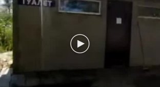 Русские не умеют пользоваться туалетом