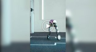 Робот-акробат Roadrunner: Будущее городской логистики и маневрирования